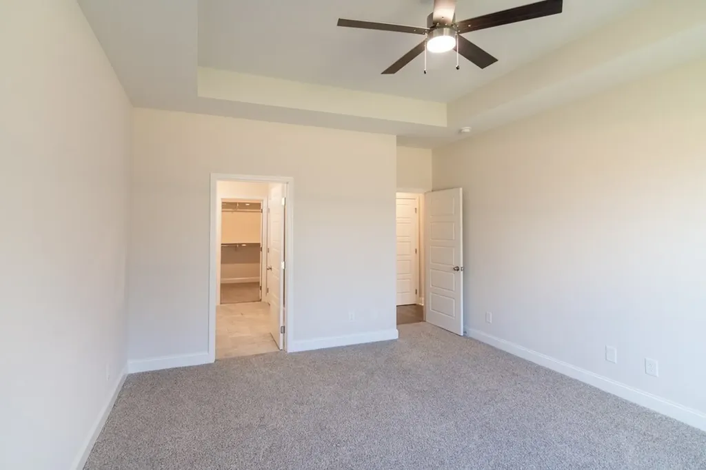8 Miller Farm Clarksville TN 37043