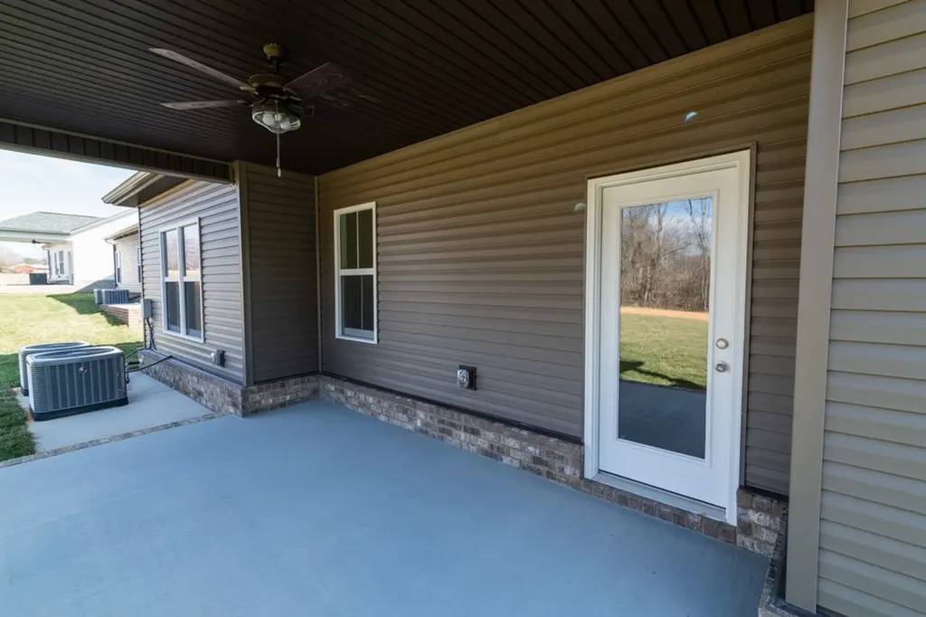 8 Miller Farm Clarksville TN 37043
