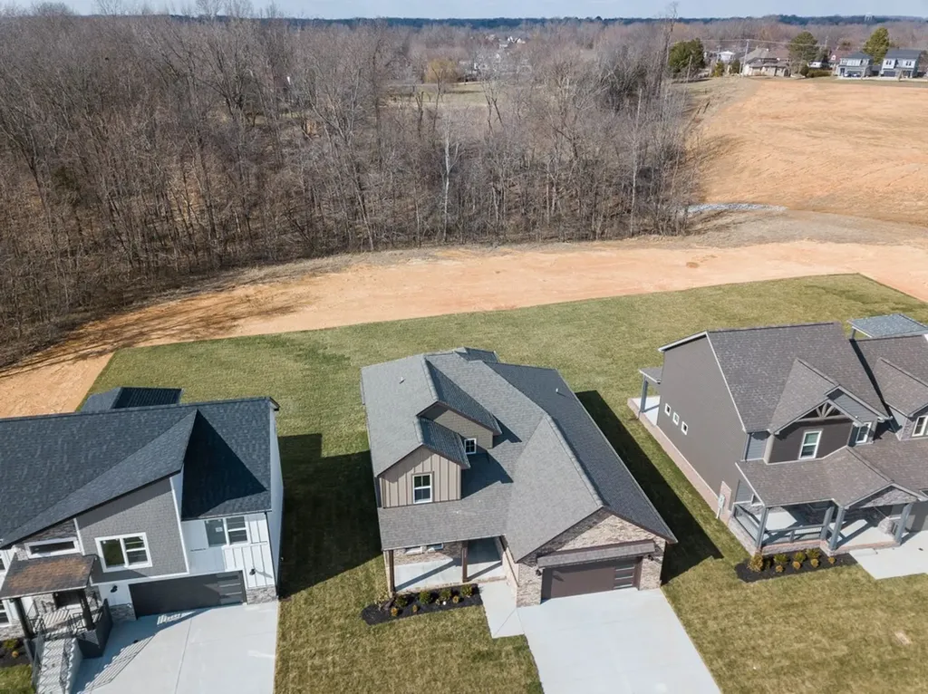 8 Miller Farm Clarksville TN 37043