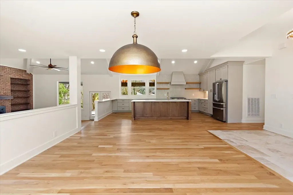 1409 Sneed Road, W Franklin TN 37069