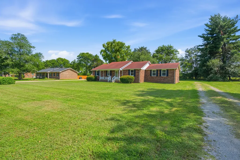 207 Fairmont Drive Murfreesboro TN 37129