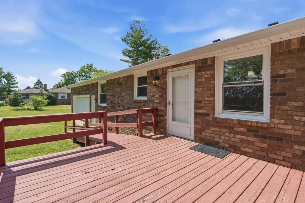207 Fairmont Drive Murfreesboro TN 37129