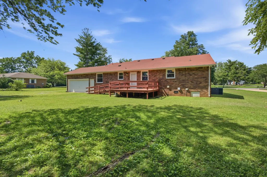 207 Fairmont Drive Murfreesboro TN 37129
