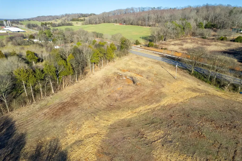 8 County Road 27 Riceville TN 37370