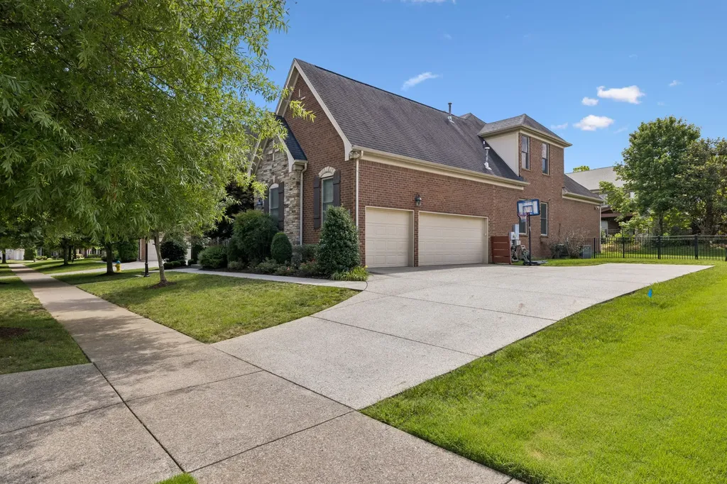 1326 Cottingham Drive Franklin TN 37067