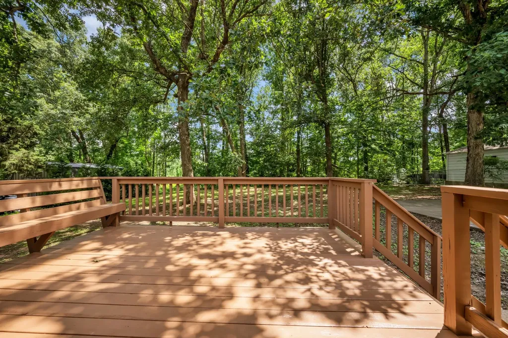 108 Friar Tuck Drive Dickson TN 37055
