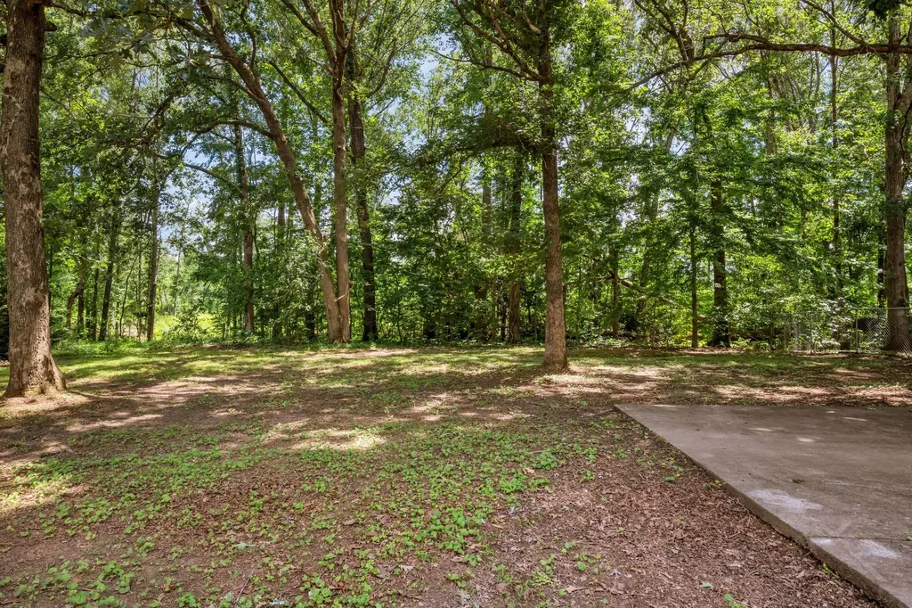 108 Friar Tuck Drive Dickson TN 37055