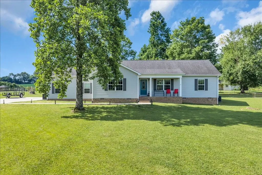 164 Lillie Road Hillsboro TN 37342