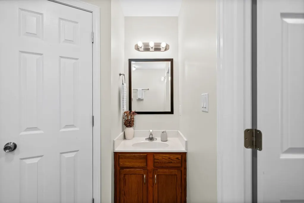 353 Deepwood Trail Clarksville TN 37042