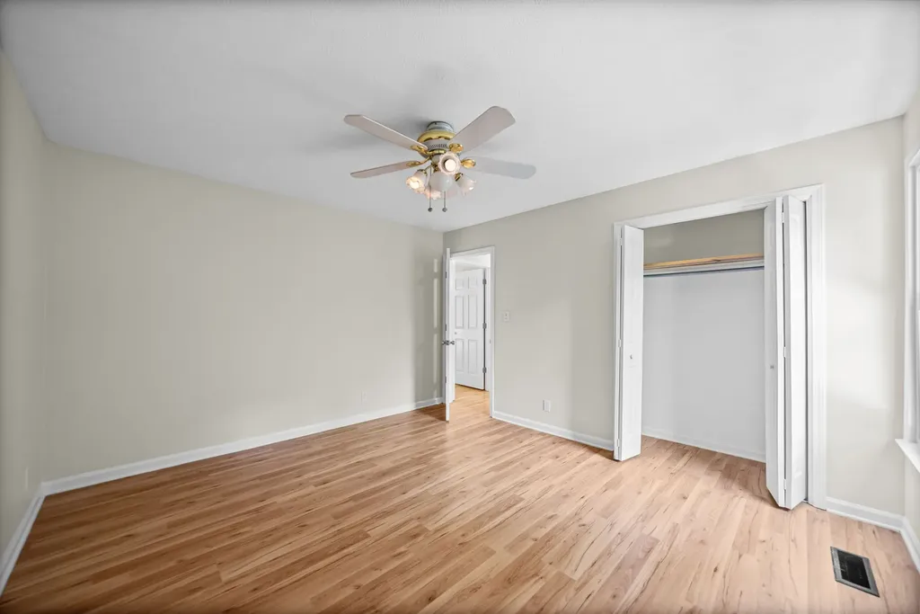 353 Deepwood Trail Clarksville TN 37042