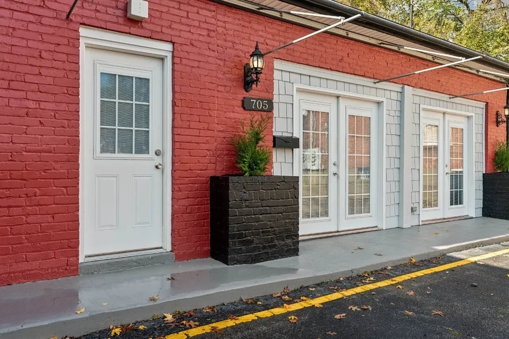 705 Dunnington Street Columbia TN 38401