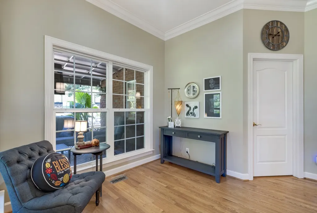 8216 W Chase Court Nashville TN 37221