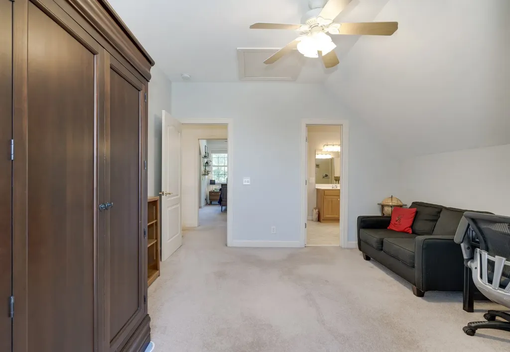 8216 W Chase Court Nashville TN 37221