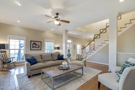 8216 W Chase Court Nashville TN 37221