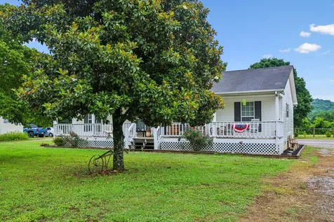 225 Woodbury Highway Liberty TN 37095