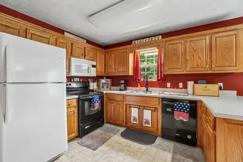 225 Woodbury Highway Liberty TN 37095