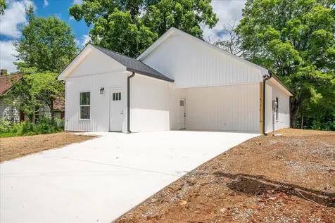 318 1st Avenue Lawrenceburg TN 38464