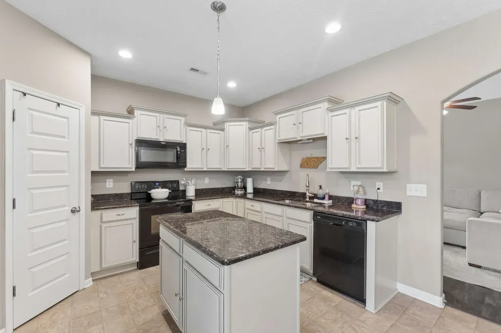 1410 Alamo Avenue Murfreesboro TN 37129