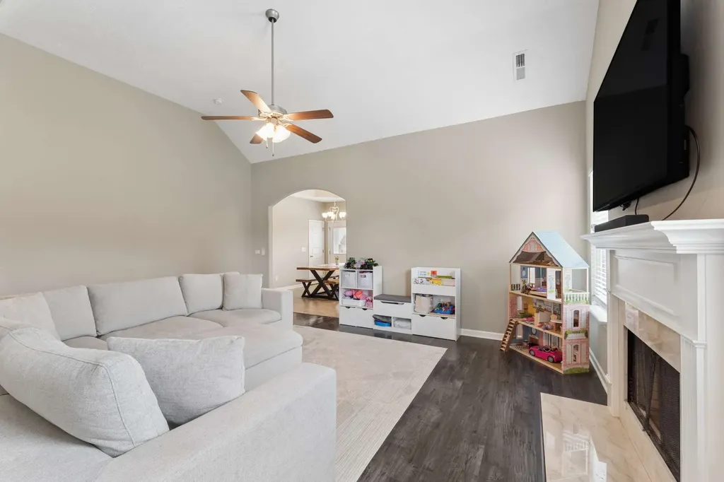 1410 Alamo Avenue Murfreesboro TN 37129