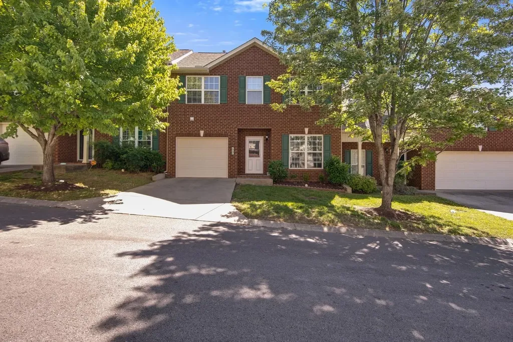 303 Nashboro Greens Way Nashville TN 37217