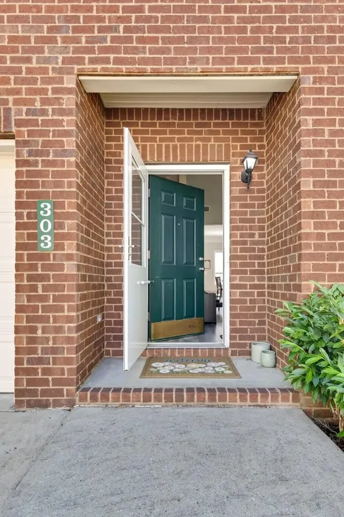 303 Nashboro Greens Way Nashville TN 37217