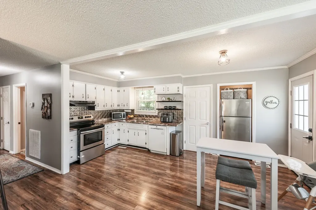1308 Knoll Lane Lebanon TN 37087