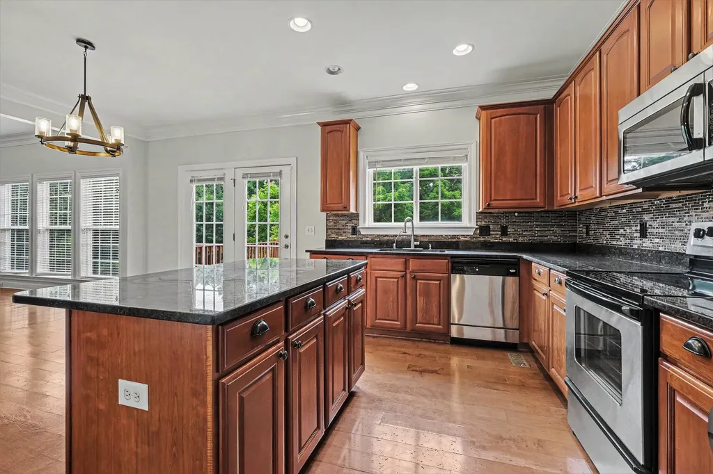 1214 Broadmoor Circle Franklin TN 37067