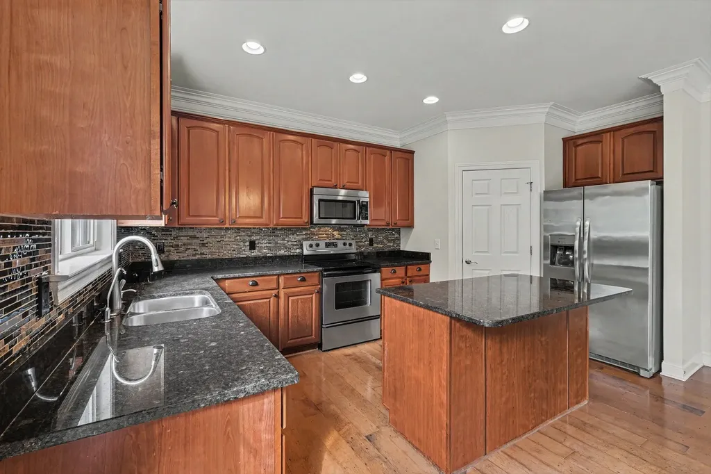 1214 Broadmoor Circle Franklin TN 37067