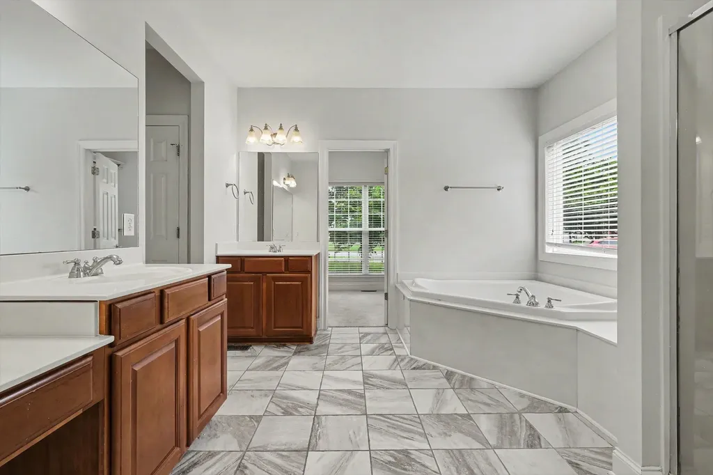 1214 Broadmoor Circle Franklin TN 37067