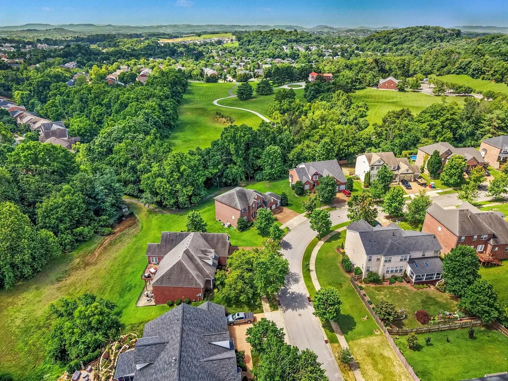 1214 Broadmoor Circle Franklin TN 37067