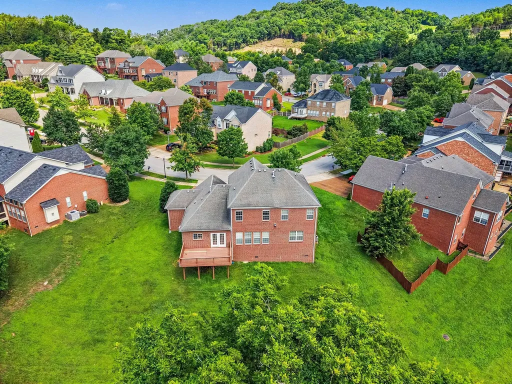 1214 Broadmoor Circle Franklin TN 37067