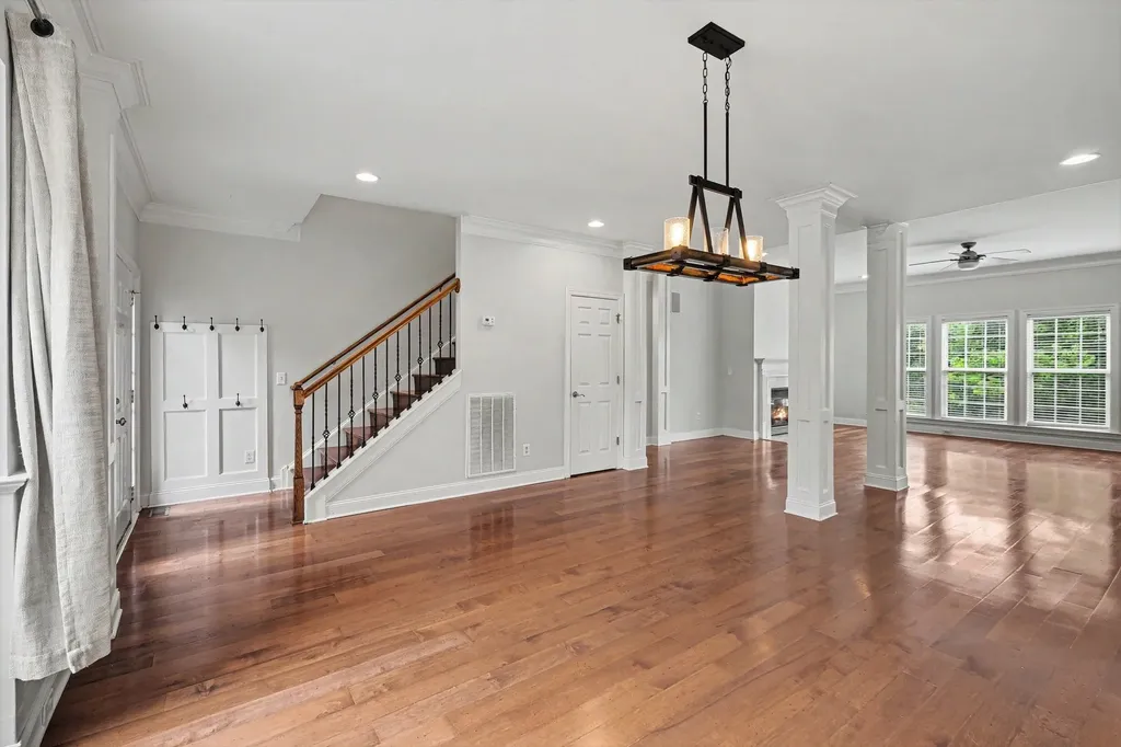 1214 Broadmoor Circle Franklin TN 37067