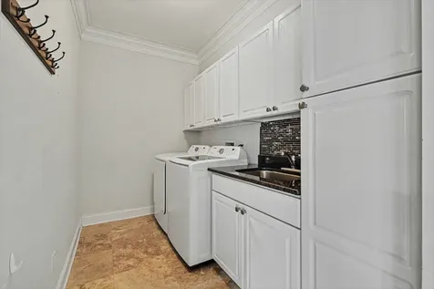 1214 Broadmoor Circle Franklin TN 37067