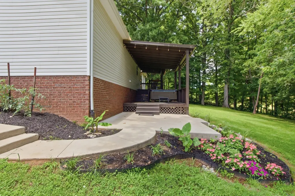 536 Lenape Path Columbia TN 38401