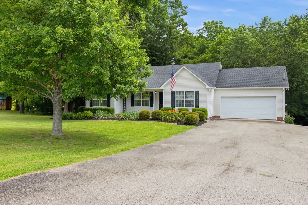 536 Lenape Path Columbia TN 38401