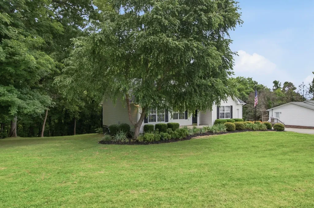536 Lenape Path Columbia TN 38401