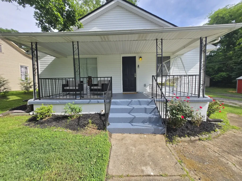 1133 Main Street Clarksville TN 37040