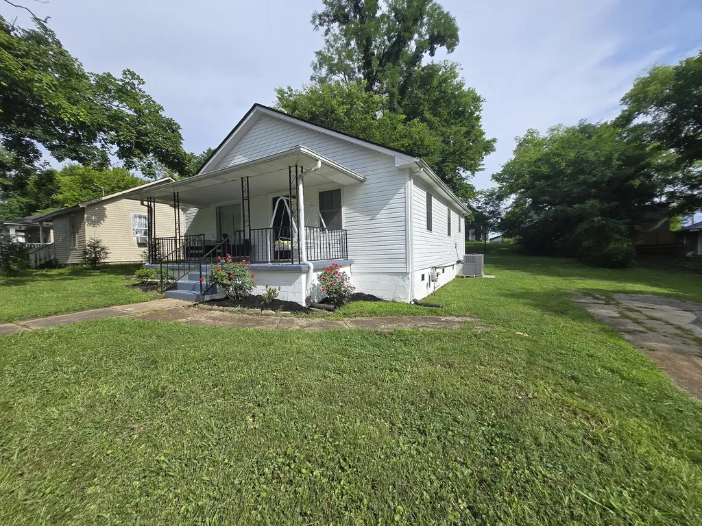 1133 Main Street Clarksville TN 37040