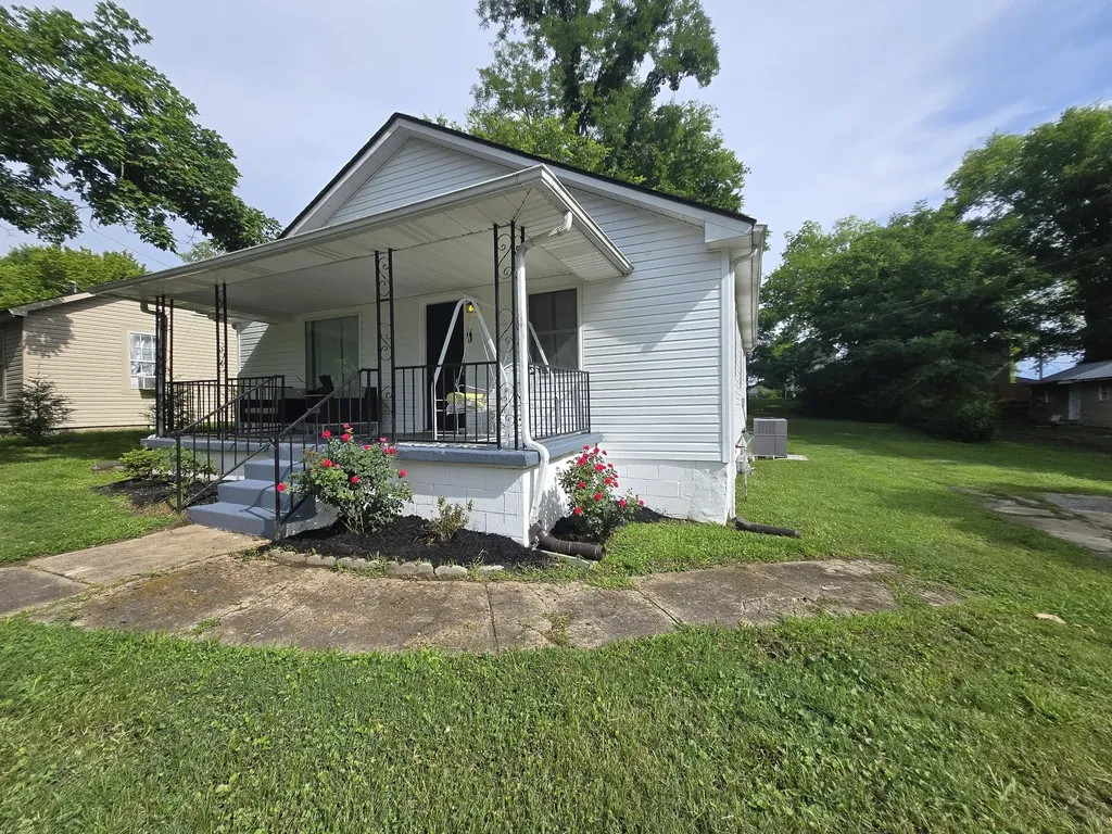 1133 Main Street Clarksville TN 37040