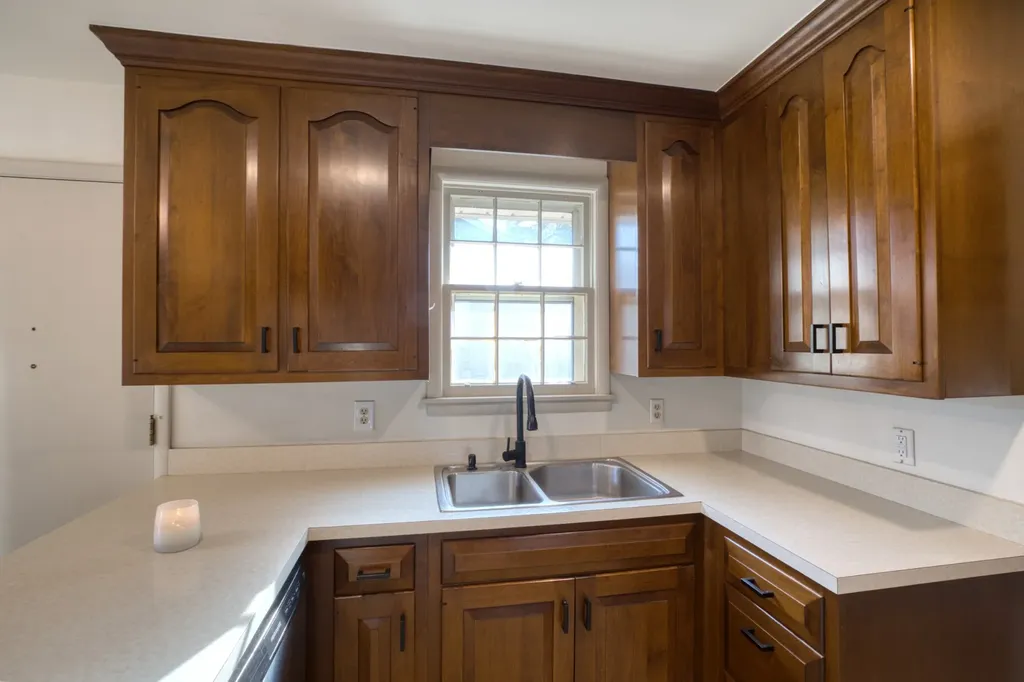 2538 Woodberry Drive Nashville TN 37214