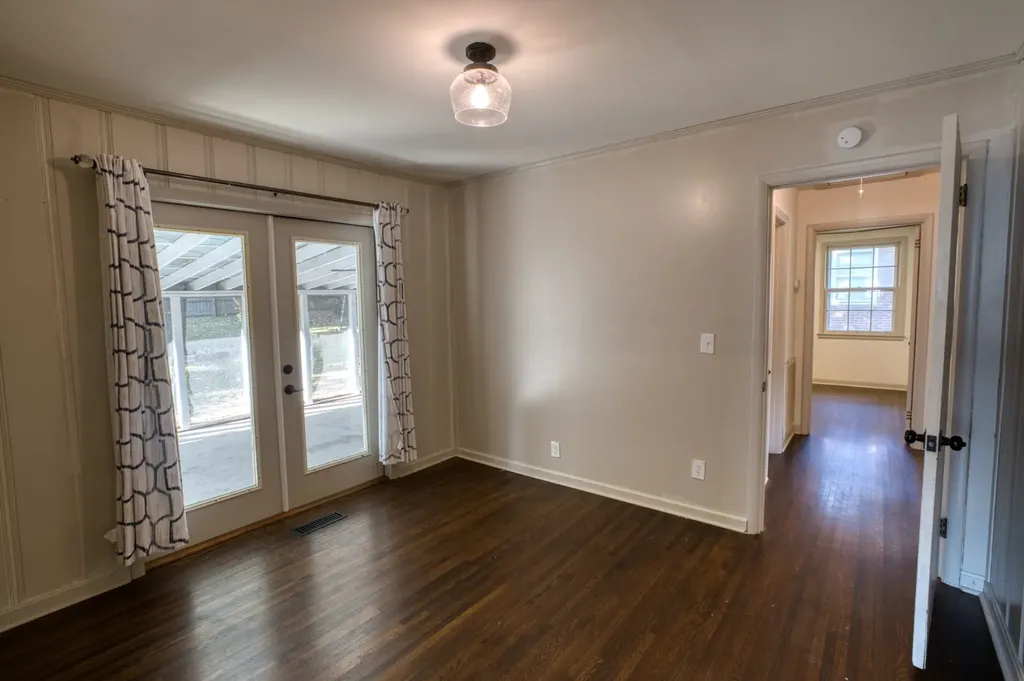 2538 Woodberry Drive Nashville TN 37214