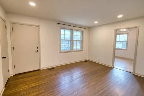 2538 Woodberry Drive Nashville TN 37214