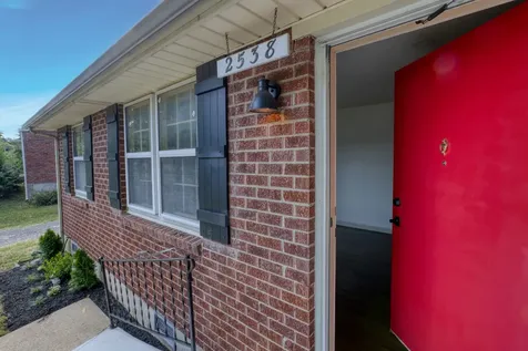 2538 Woodberry Drive Nashville TN 37214