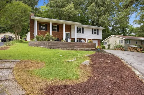 1025 S Seminole Drive Chattanooga TN 37412