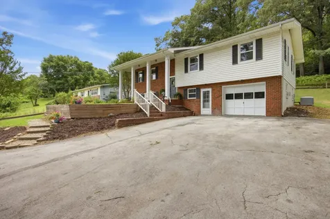1025 S Seminole Drive Chattanooga TN 37412