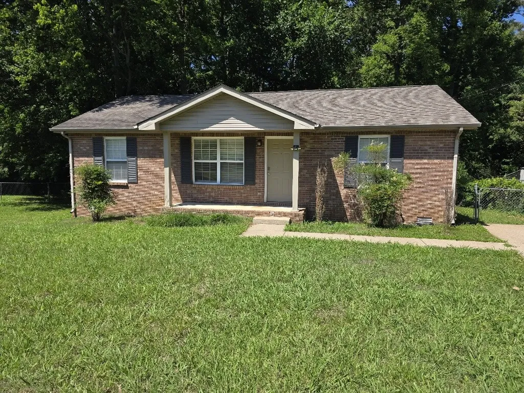 Clarksville TN, 105 Monarch Lane