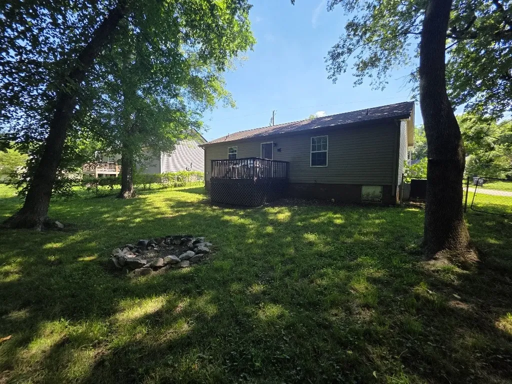 105 Monarch Lane Clarksville TN 37042