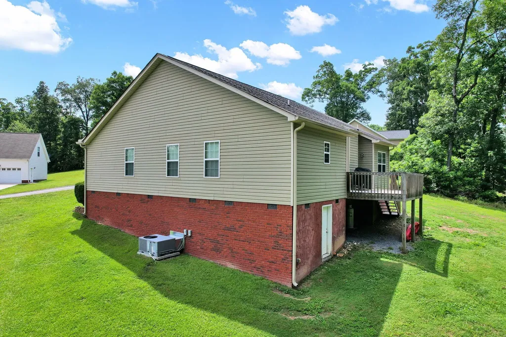 7534 Gawain Path Ooltewah TN 37363