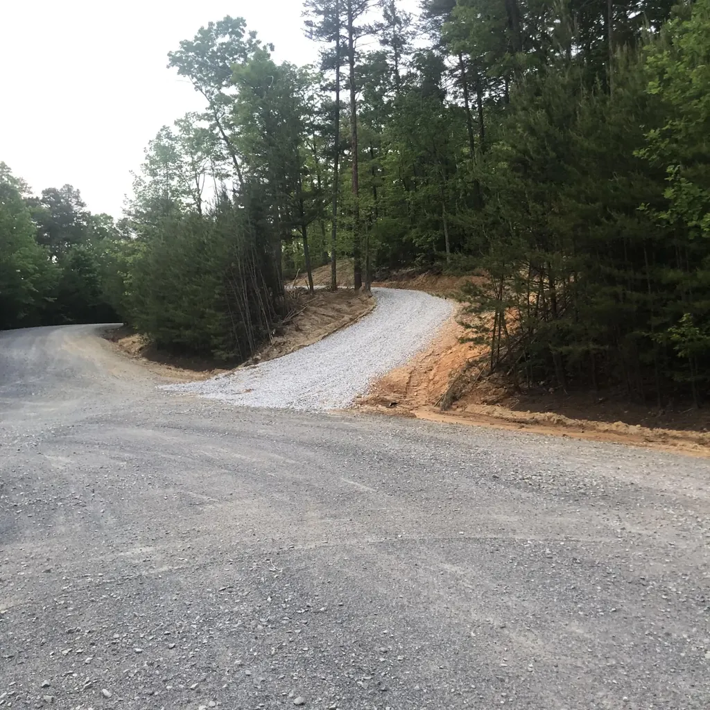 Tellico Plains TN, 125 Indian Ridge Drive