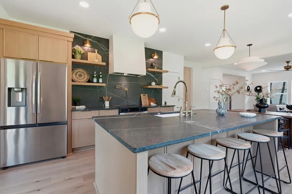 3819B Edwards Avenue Nashville TN 37216